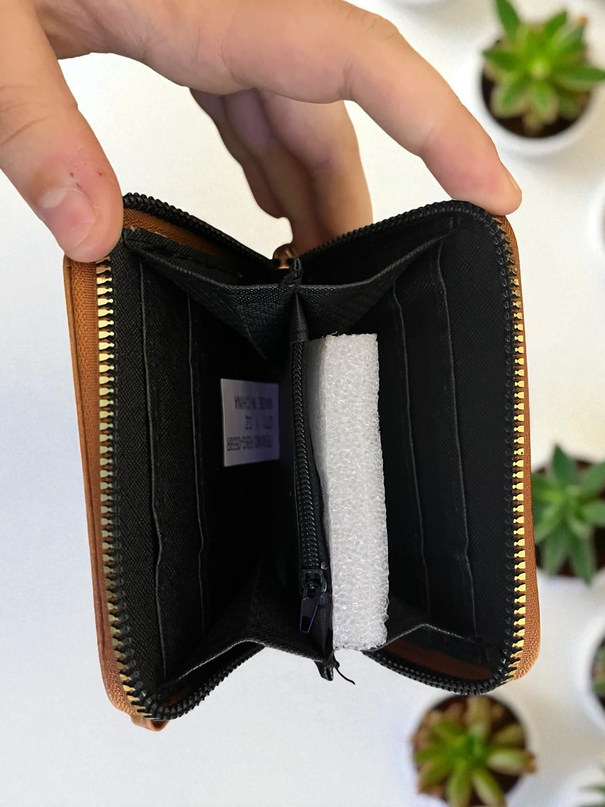 Imperfect Wallet (see pictures)